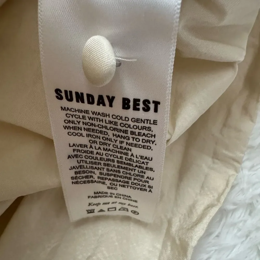 Aritzia Sunday Best Cream Giselle Petal Cropped Top Size 4 - Picture 8 of 13